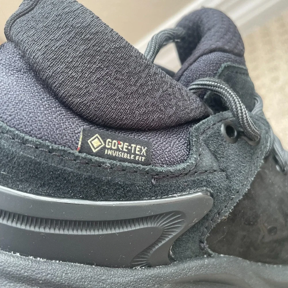 Hoka One One hoka one